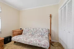 32 Jackson St, Riverhead, NY 11901 - Photo 17