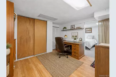 223 Croydon Road, Yonkers, NY 10710 - Photo 21