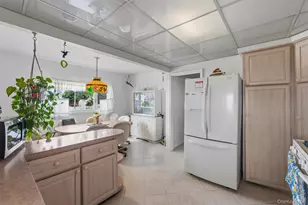 223 Croydon Rd, Yonkers, NY 10710 - Photo 9