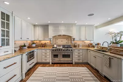 291 Dune Road, Westhampton Beach, NY 11978 - Photo 21