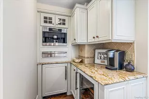 291 Dune Rd, Westhampton Beach, NY 11978 - Photo 23