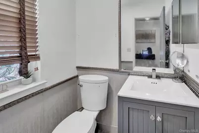 6 Beech Street, Central Islip, NY 11722 - Photo 7