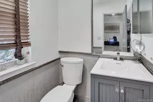 6 Beech St, Central Islip, NY 11722 - Photo 7