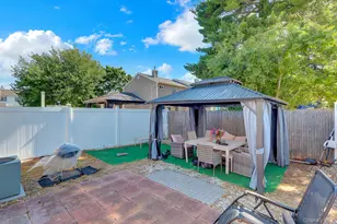 6 Beech St, Central Islip, NY 11722 - Photo 23