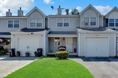 6 Beech Street, Central Islip, NY 11722 - Photo 3
