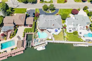 280 Bay Dr, Massapequa, NY 11758 - Photo 3