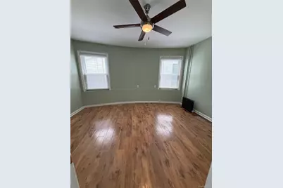 597 E 4th Street #1st Floor, Brooklyn, NY 11218 - Photo 7