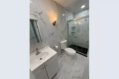 597 E 4th Street #1st Floor, Brooklyn, NY 11218 - Photo 5