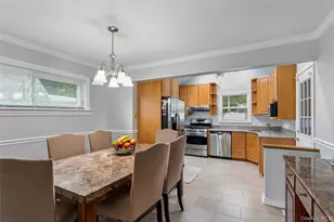 3 Hillcrest Dr, Westbury, NY 11590 - Photo 7