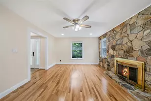 2 Berkeley Pl, Sea Cliff, NY 11579 - Photo 5