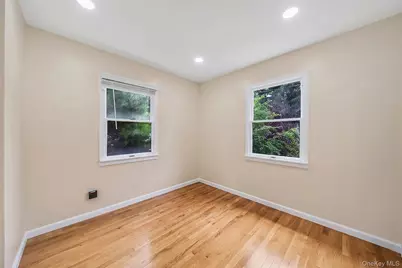 2 Berkeley Place, Sea Cliff, NY 11579 - Photo 17