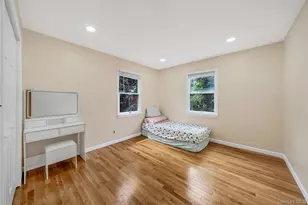 2 Berkeley Pl, Sea Cliff, NY 11579 - Photo 19