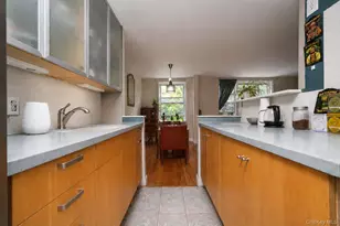 400 E 17th St, Brooklyn, NY 11226 - Photo 17