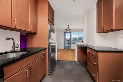 2500 Johnson Avenue #3S, Bronx, NY 10463 - Photo 7