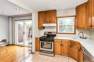 43 Grohmans Ln, Plainview, NY 11803 - Photo 11