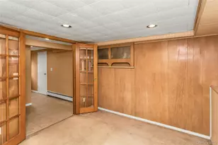 43 Grohmans Ln, Plainview, NY 11803 - Photo 21