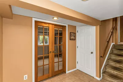 43 Grohmans Lane, Plainview, NY 11803 - Photo 19