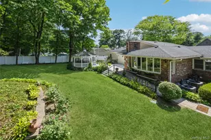 43 Viola Dr, Glen Cove, NY 11542 - Photo 35