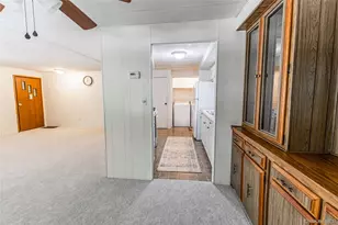 525 Riverleigh Ave, Riverhead, NY 11901 - Photo 11