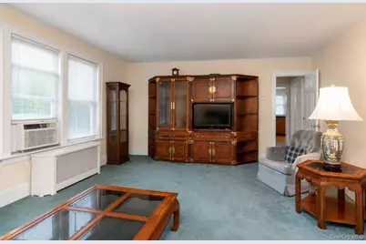 50 Elgin Road, Valley Stream, NY 11581 - Photo 3