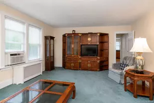 50 Elgin Rd, Valley Stream, NY 11581 - Photo 3