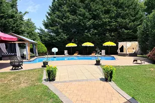 703 Lincoln Ave, Sayville, NY 11782 - Photo 25