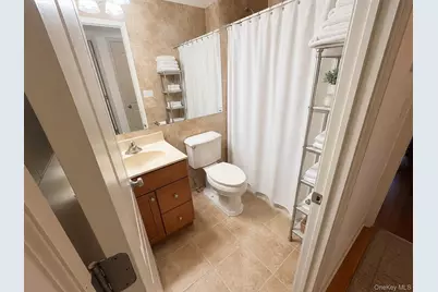 101-06 Shore Front Parkway, Rockaway Park, NY 11694 - Photo 7