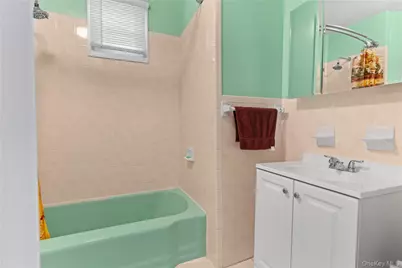 21 Wendover Road, Yonkers, NY 10705 - Photo 21