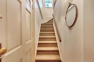 179 Scarcliffe Dr, Malverne, NY 11565 - Photo 23