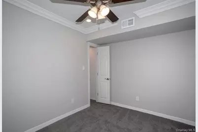 125 Westwood Drive #145, Westbury, NY 11590 - Photo 7