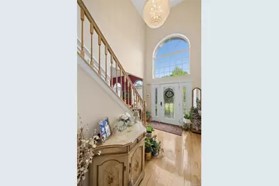 15 Barnaby Court E, Hauppauge, NY 11788 - Photo 7