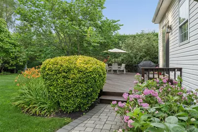 15 Barnaby Court E, Hauppauge, NY 11788 - Photo 35
