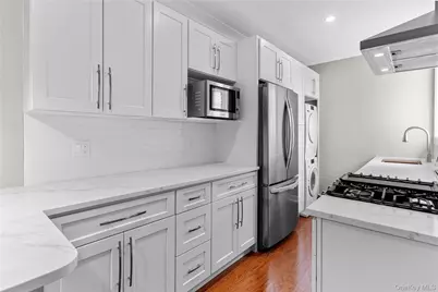 1133 Midland Avenue #6F, Bronxville, NY 10708 - Photo 3