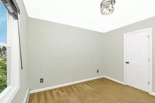 925 Liberty St, Bohemia, NY 11716 - Photo 25