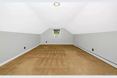 925 Liberty Street, Bohemia, NY 11716 - Photo 21