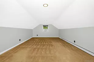 925 Liberty St, Bohemia, NY 11716 - Photo 21