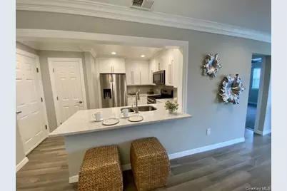 100 Westwood Drive #196, Westbury, NY 11590 - Photo 3