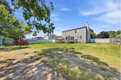 7 Apple Blossom Lane, Patchogue, NY 11772 - Photo 21