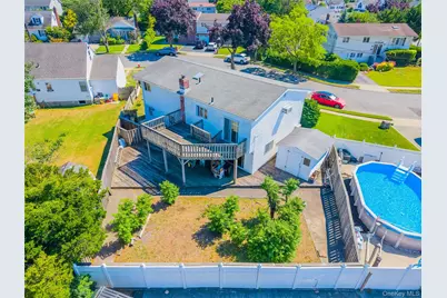 14 Laurel Place, Bethpage, NY 11714 - Photo 35