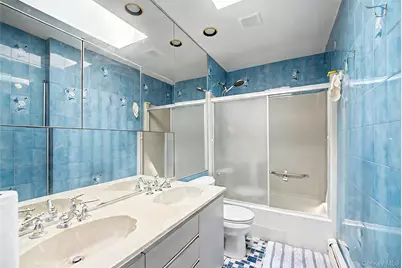 14 Laurel Place, Bethpage, NY 11714 - Photo 25