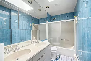 14 Laurel Pl, Bethpage, NY 11714 - Photo 25