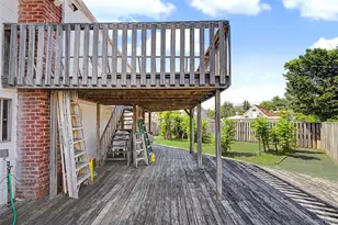 14 Laurel Pl, Bethpage, NY 11714 - Photo 29