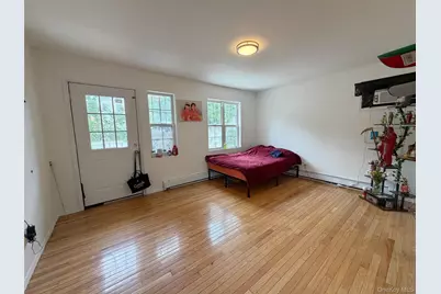 64-32 Perry Avenue, Maspeth, NY 11378 - Photo 7