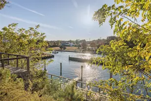 57 Old Boathouse Lane S, Hampton Bays, NY 11946 - Photo 23