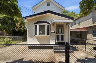 137-48 171st St, Jamaica, NY 11434 - Photo 1