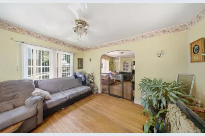 137-48 171st Street, Jamaica, NY 11434 - Photo 7