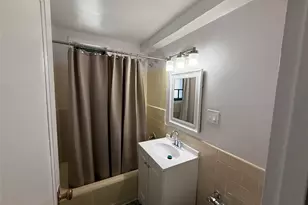 1725 Purdy St, Bronx, NY 10462 - Photo 3