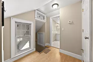15 Pershing Ave, Locust Valley, NY 11560 - Photo 19