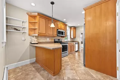 15 Pershing Avenue, Locust Valley, NY 11560 - Photo 17