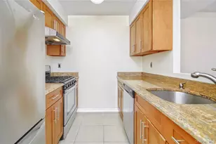 40-40 75th St, Elmhurst, NY 11373 - Photo 3